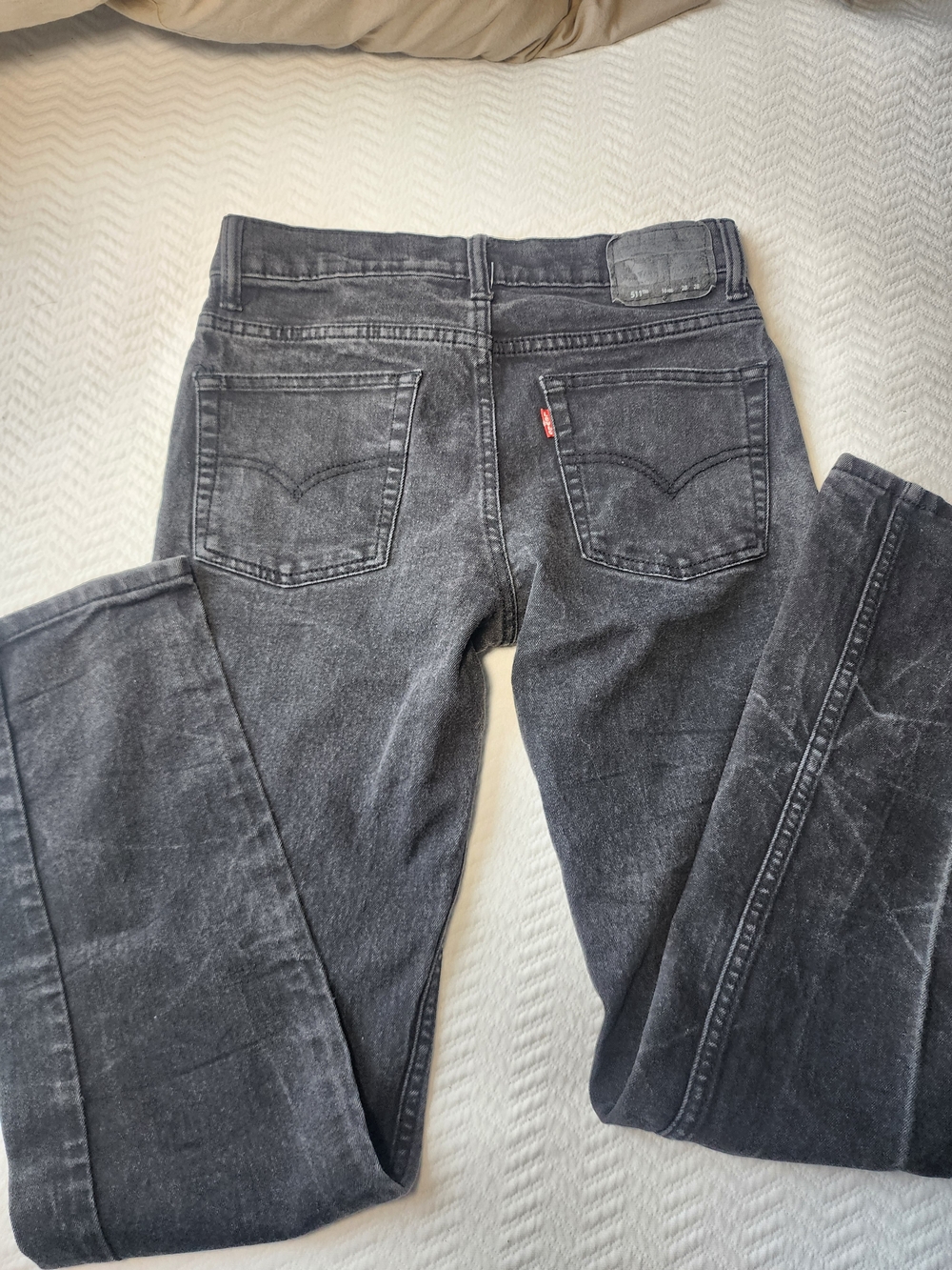 Levi's Women's Black Washed Slim Fit Jeans